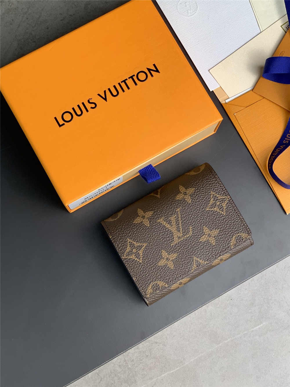 Louis Vuitton wallet M63801 ENVELOPPE CARTE DE VISITE 2025 new 